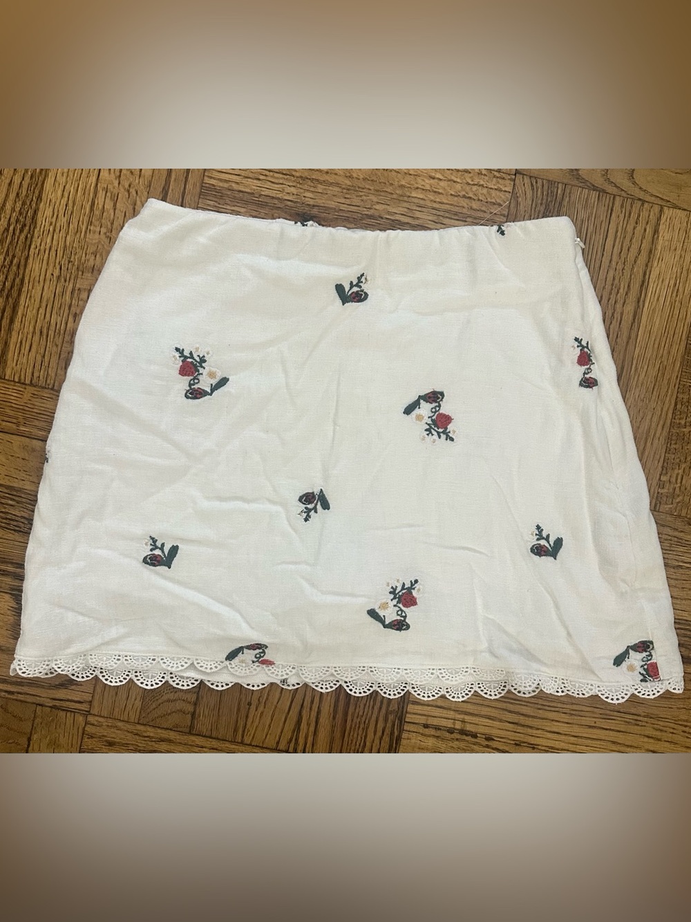 Abercrombie Scarlett Ultra High Rise Floral Embroidered Mini Skort XS